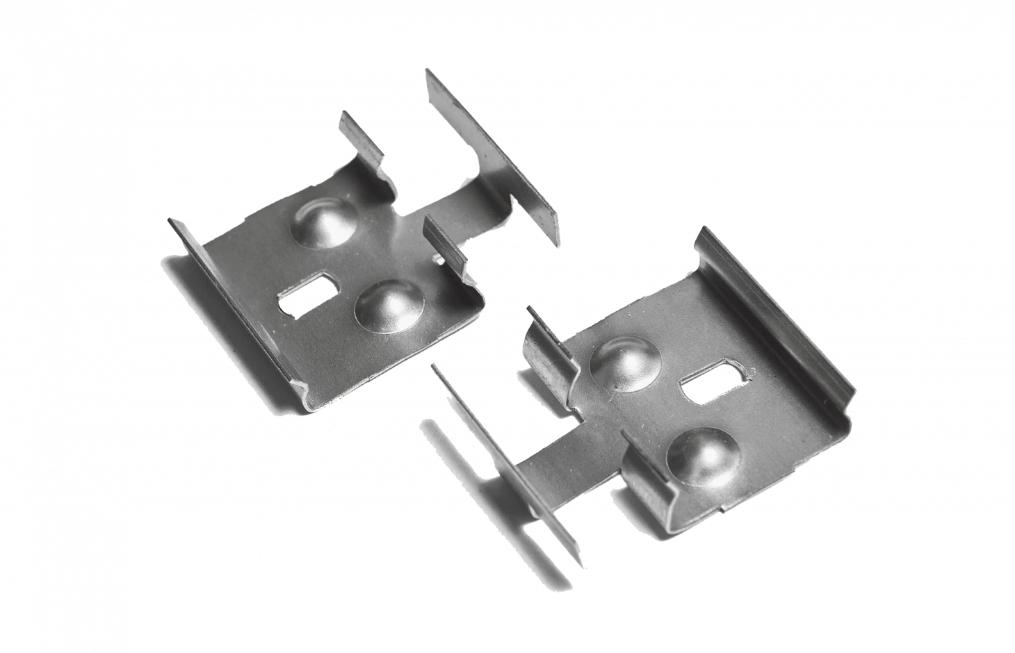 Монтажный набор для плинтуса CM Floor  (50 клипс и 50 саморезов с дюбелями) — купить в Самаре