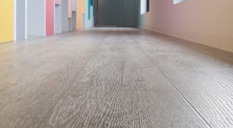 Линолеум бытовой "IVC" Woodlike Cousteau W06 (3м) — купить в Самаре