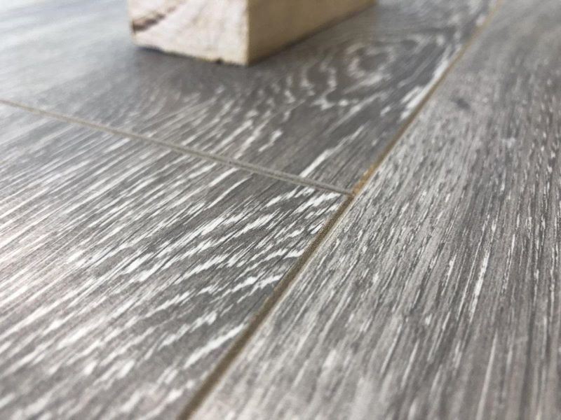 Ламинат "SunFloor" 8/32 4V Дуб Гвинея 34 (1380*193*8 мм) — купить в Самаре